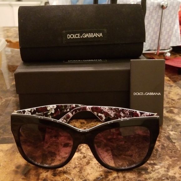 Dolce & Gabbana Accessories - Dolce & Gabbana Authentic No Damage/stratches*Firm